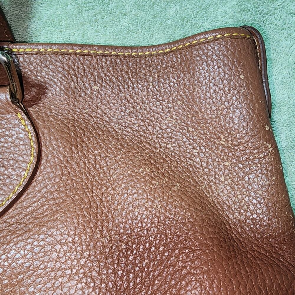 DOONEY BOURKE GUC PEBBLED LEATHER TOTE BAG - Picture 6 of 11